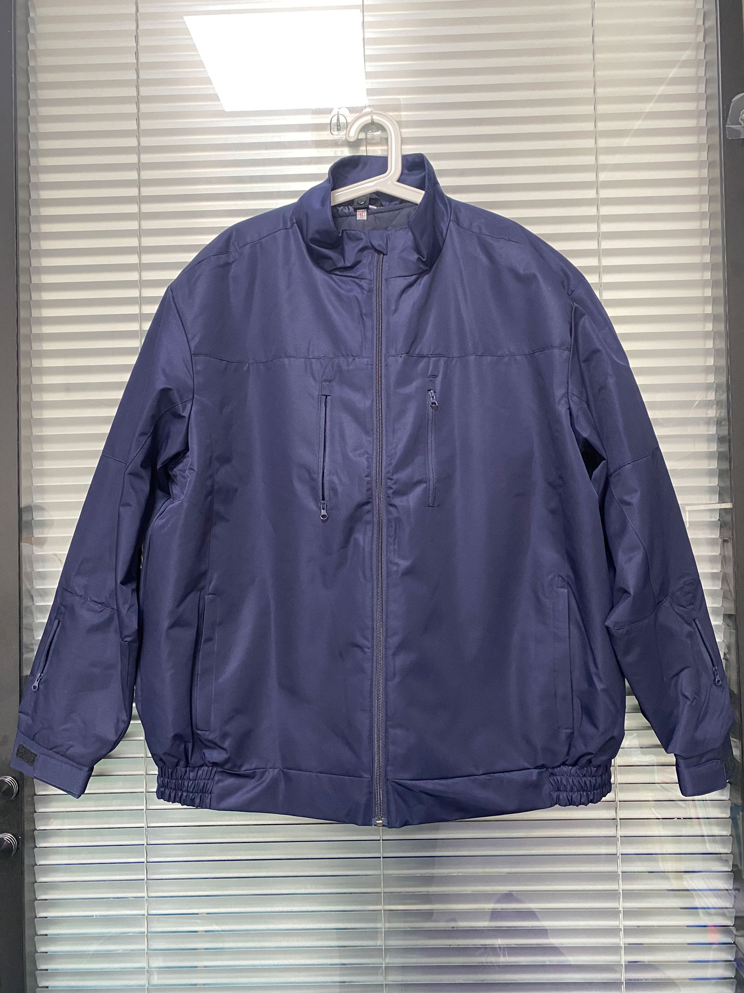 春秋季沖鋒衣工作服定制可拆卸內(nèi)膽防水防風外套定制 派登服飾